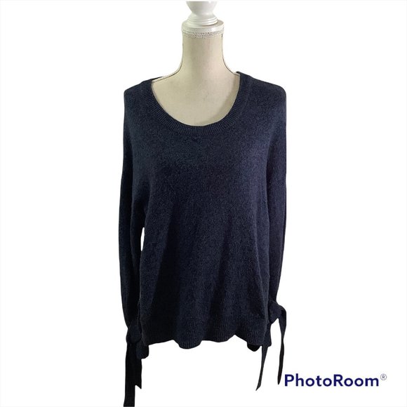 Madewell Sweaters - Madewell Women’s Medium Tie Cuff Crewneck Blue Sweater G9614